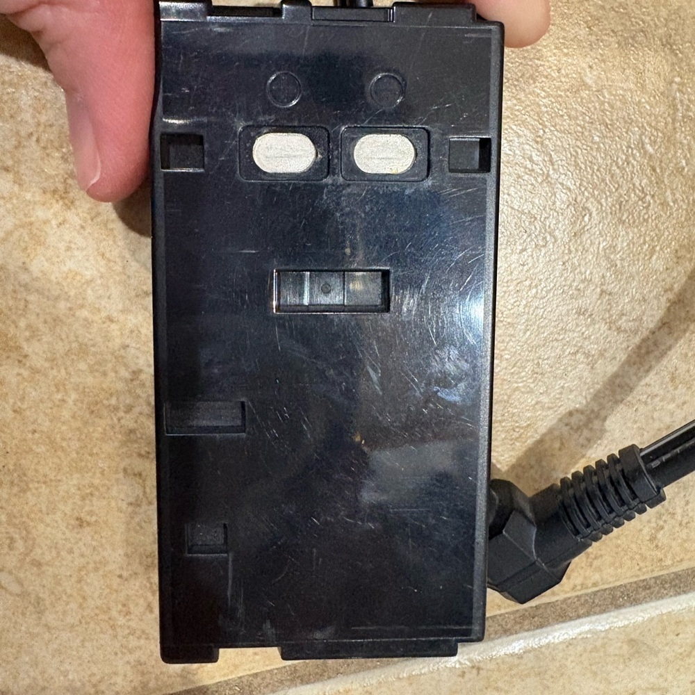 Sony DK-80 Battery Eliminator x2 DC Coupler Connectin Cable Adapter Charger Port - Picture 9 of 11